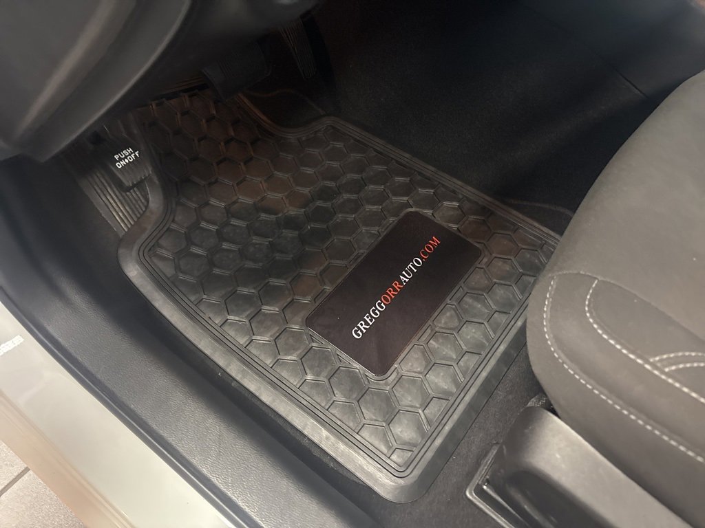 Used 2023 Dodge Charger SXT image 13