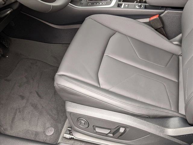 Certified 2025 Audi Q3 2.0T Premium w/ Convenience Package image 4