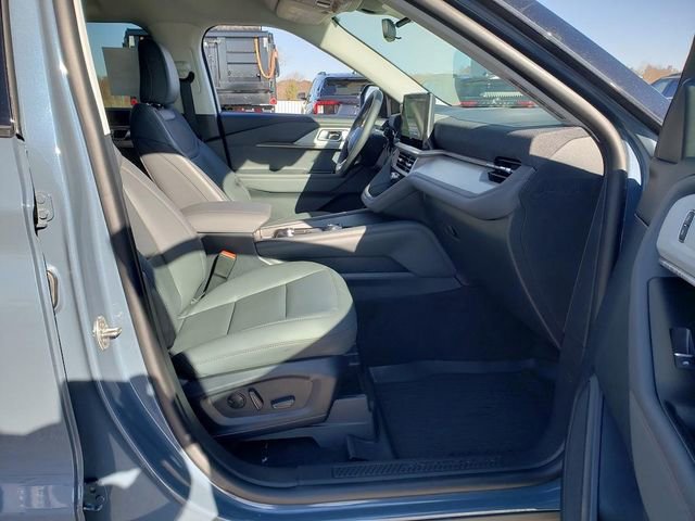 New 2026 Ford Explorer Active image 21