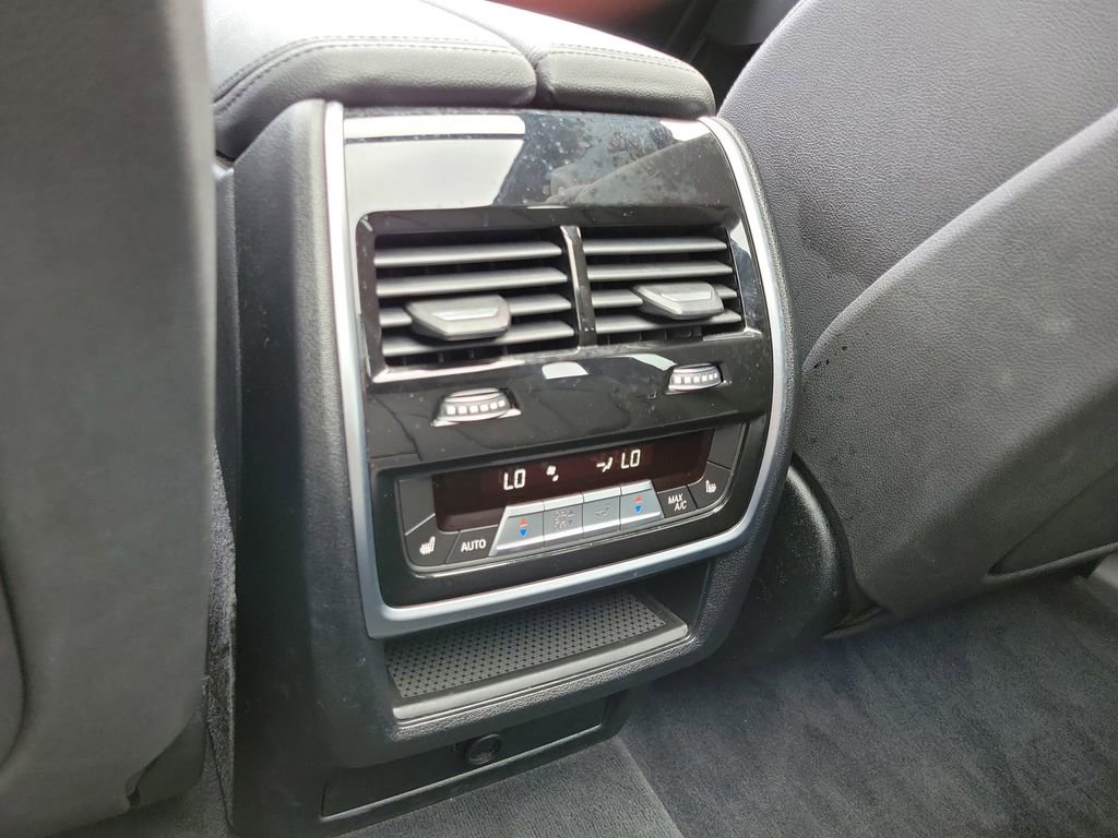 Used 2020 BMW X5 xDrive40i w/ Convenience Package image 16