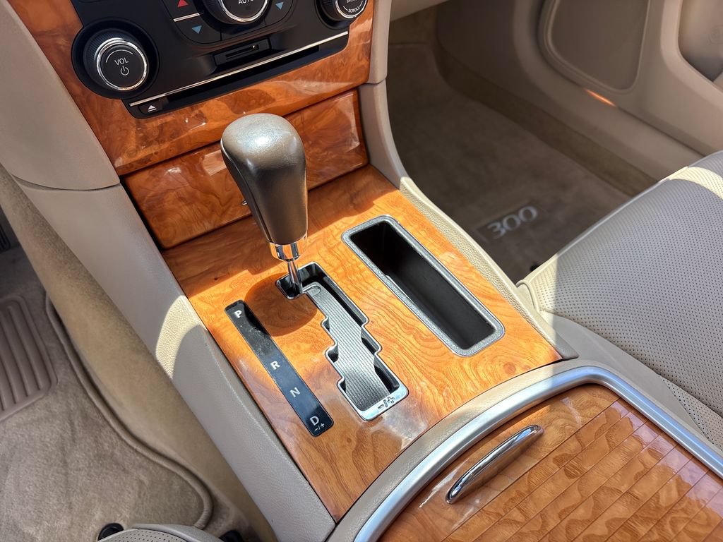 Used 2013 Chrysler 300 C w/ Light Group RWD image 27