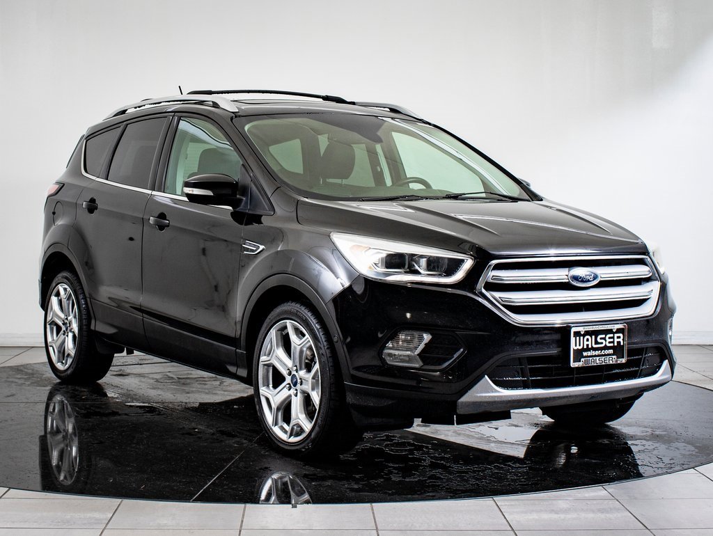 Used 2018 Ford Escape Titanium image 5