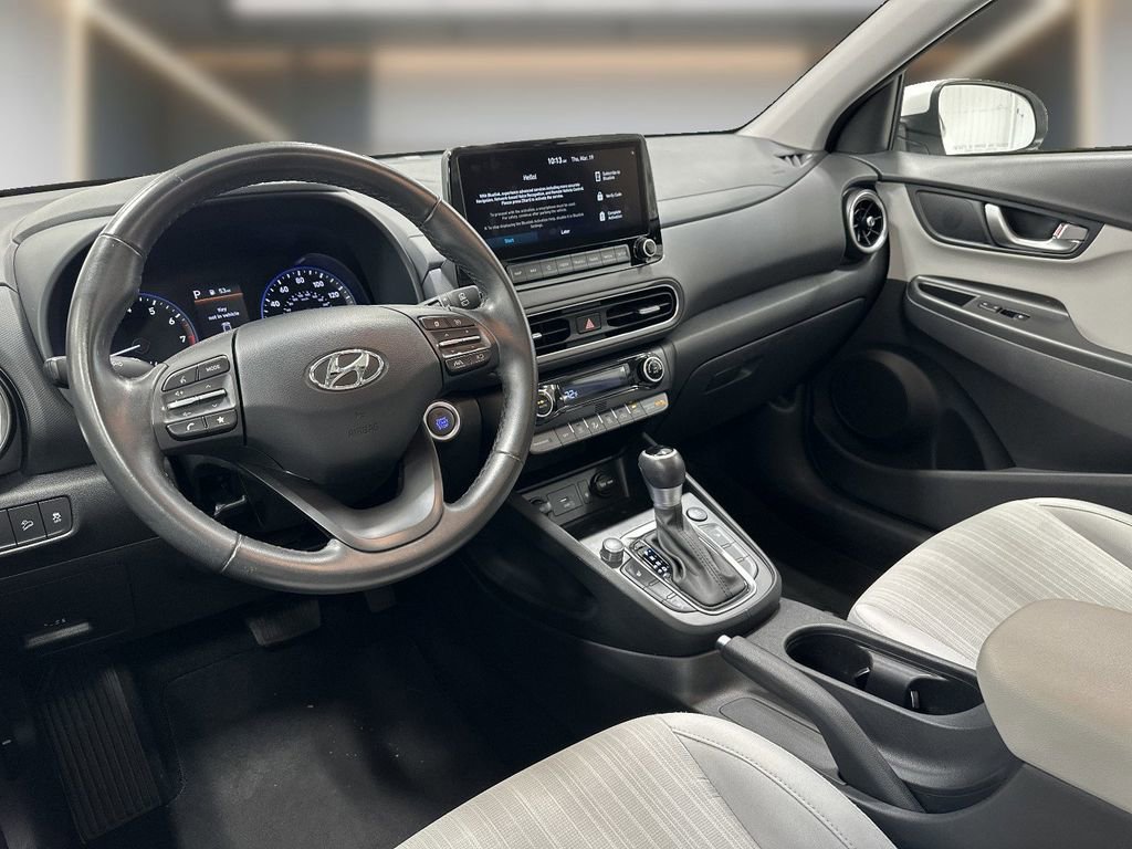 Certified 2023 Hyundai Kona SEL w/ Convenience Package image 11