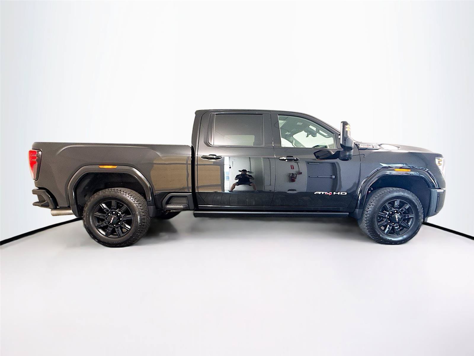 Used 2025 GMC Sierra 2500 AT4 w/ AT4 Premium Plus Package AWD/4WD image 34