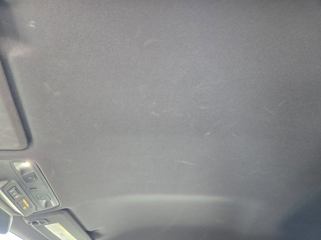 Used 2019 Chevrolet Camaro LT image 23