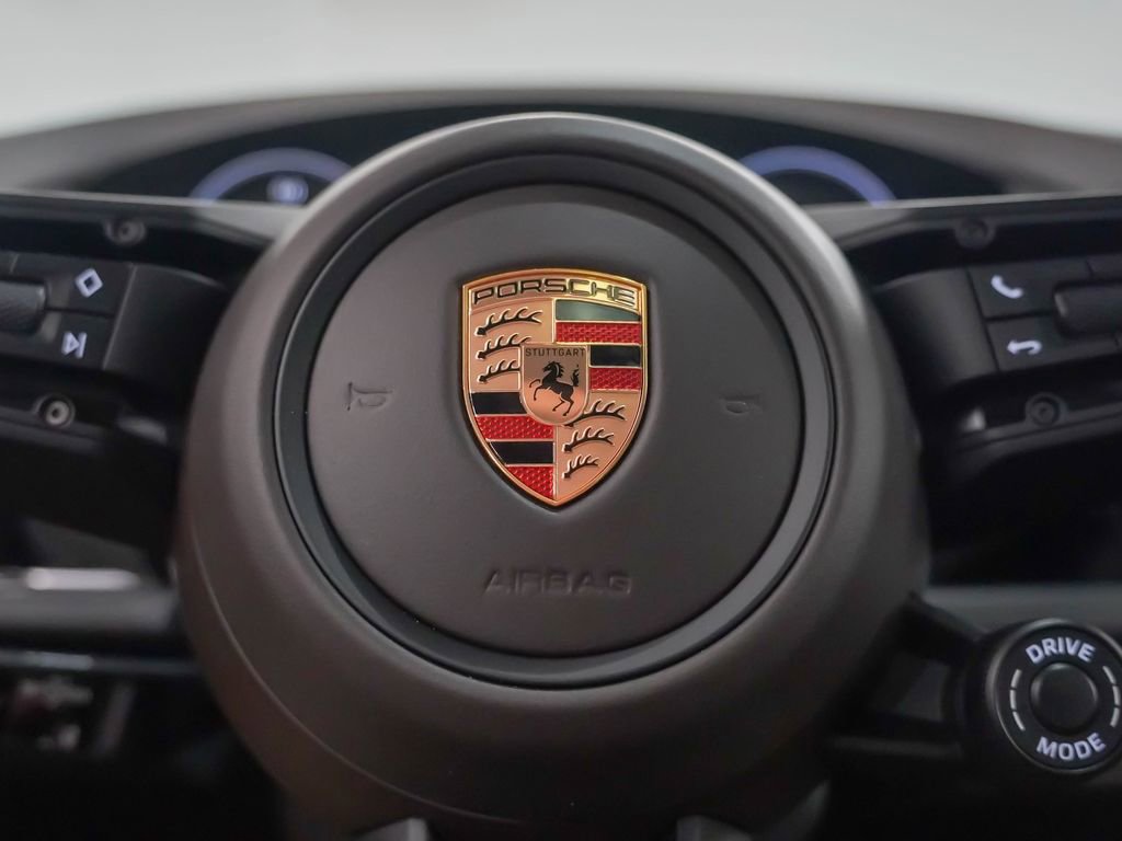 Certified 2025 Porsche Panamera 4 AWD/4WD image 18