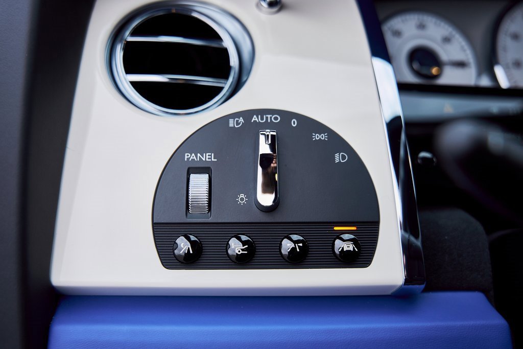 Used 2019 Rolls-Royce Ghost image 60