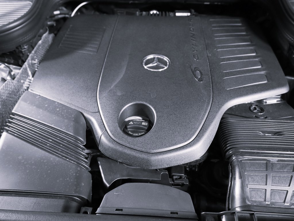 Certified 2025 Mercedes-Benz GLE 450 4MATIC image 58