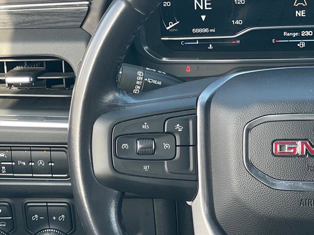 Used 2023 GMC Yukon SLT image 13