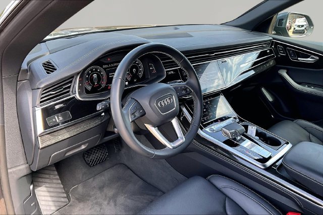 Used 2026 Audi Q8 Prestige w/ Prestige Package AWD/4WD image 13