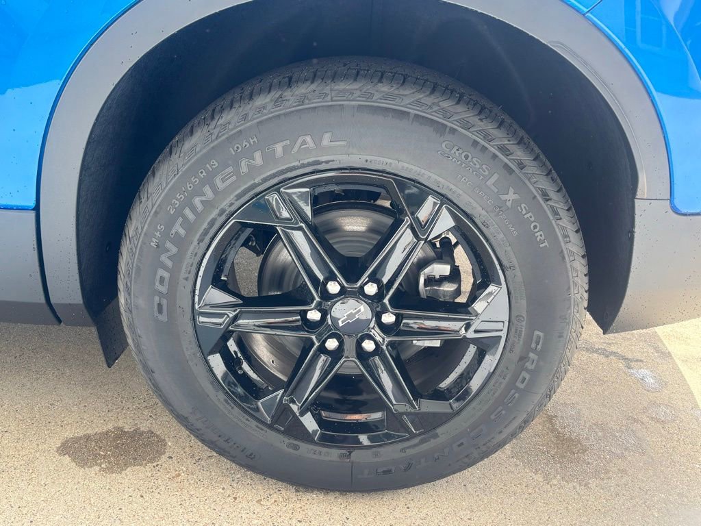 New 2026 Chevrolet Blazer LT w/ Midnight/Sport Edition image 5