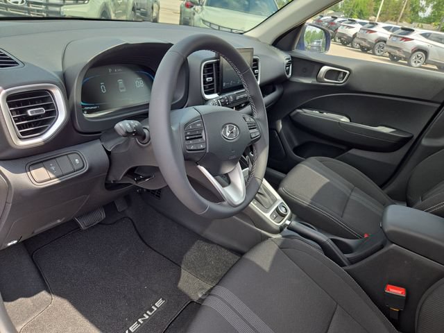 New 2026 Hyundai Venue SEL FWD image 26