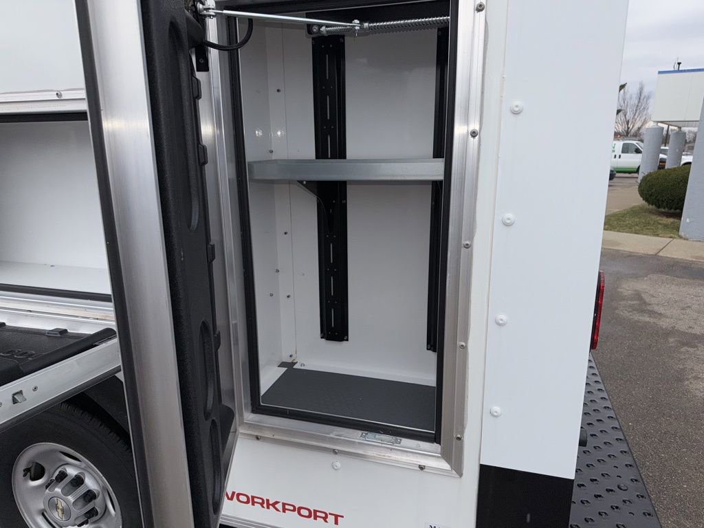New 2025 Chevrolet Express 3500 w/ Power Convenience Package RWD image 36