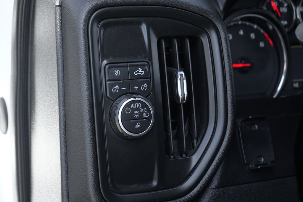 Used 2021 Chevrolet Silverado 1500 W/T w/ WT Value Package image 16