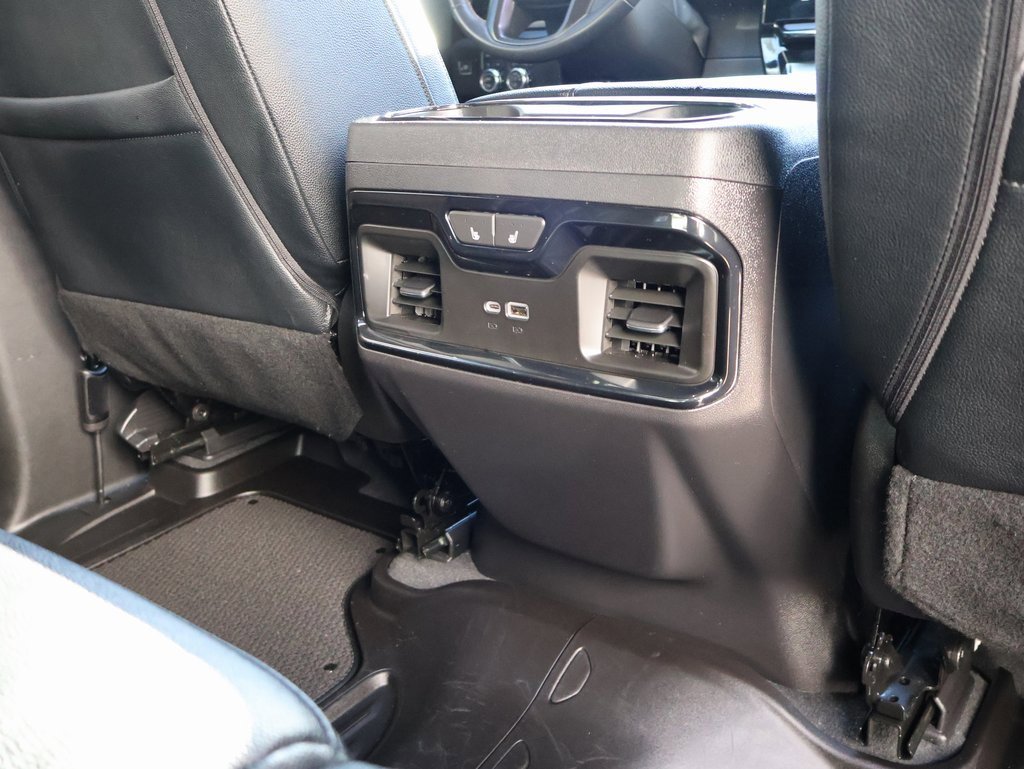 Used 2023 GMC Sierra 1500 AT4 w/ AT4 Premium Package image 18