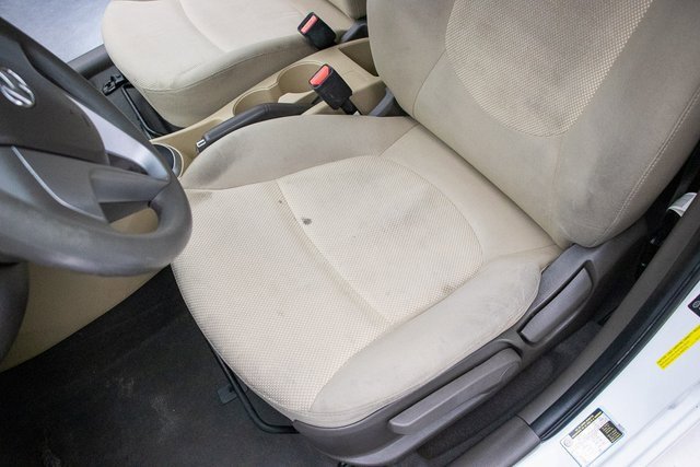 Used 2014 Hyundai Accent GLS image 26