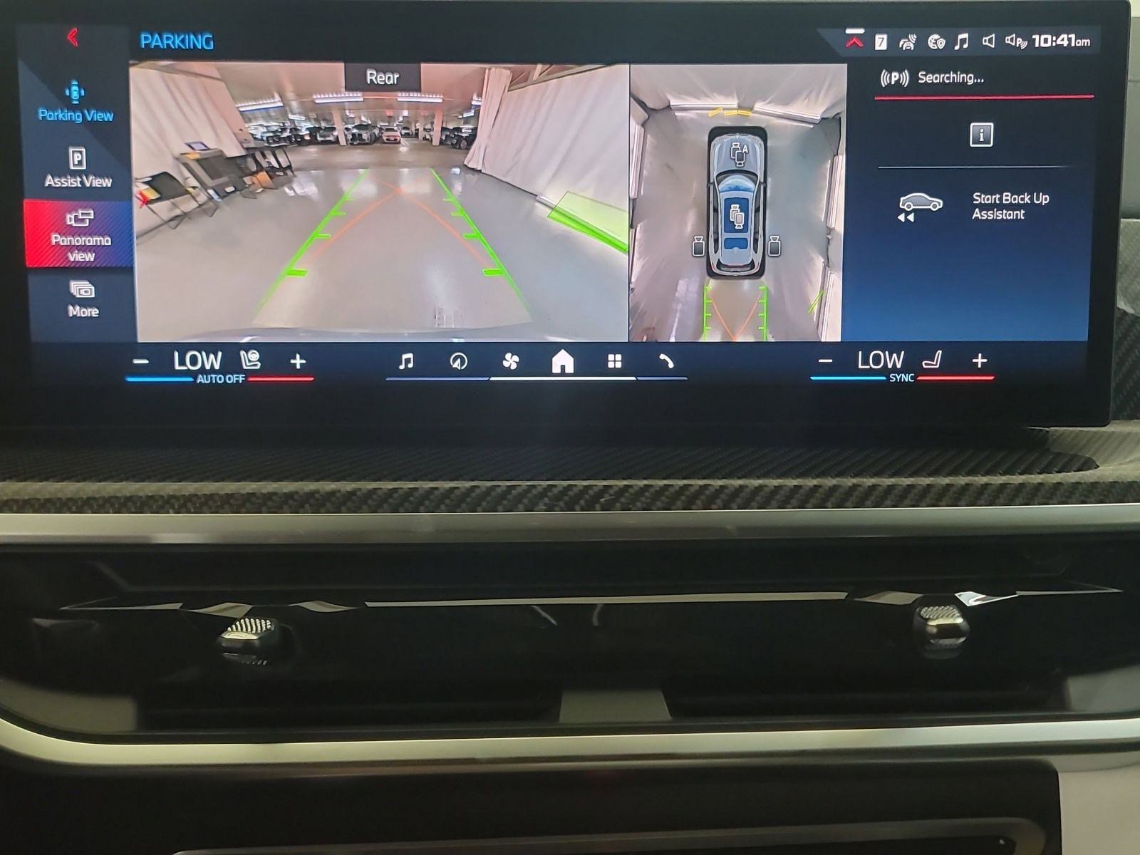 New 2026 BMW X7 M60i image 15