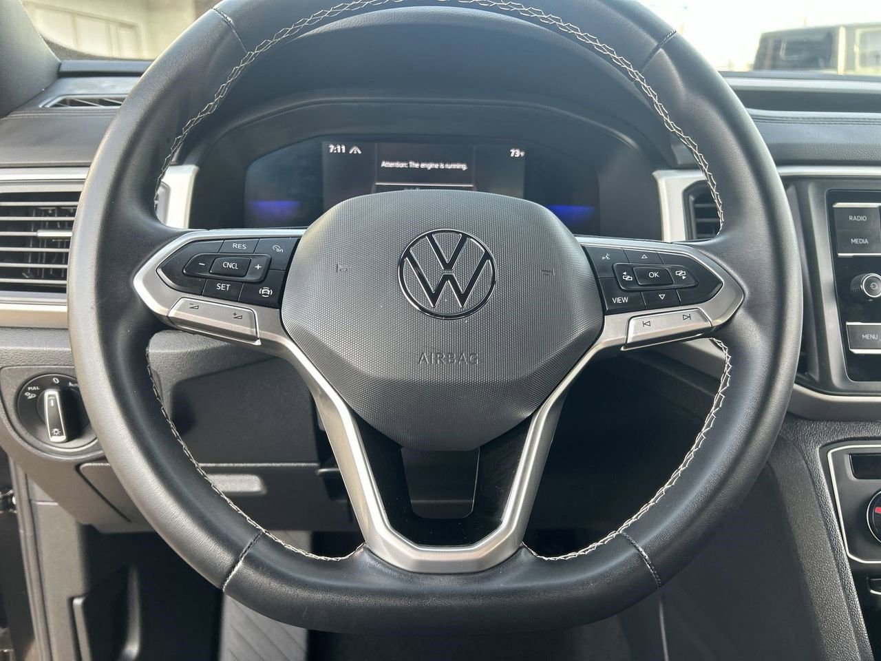 Certified 2022 Volkswagen Atlas Cross Sport SE image 18