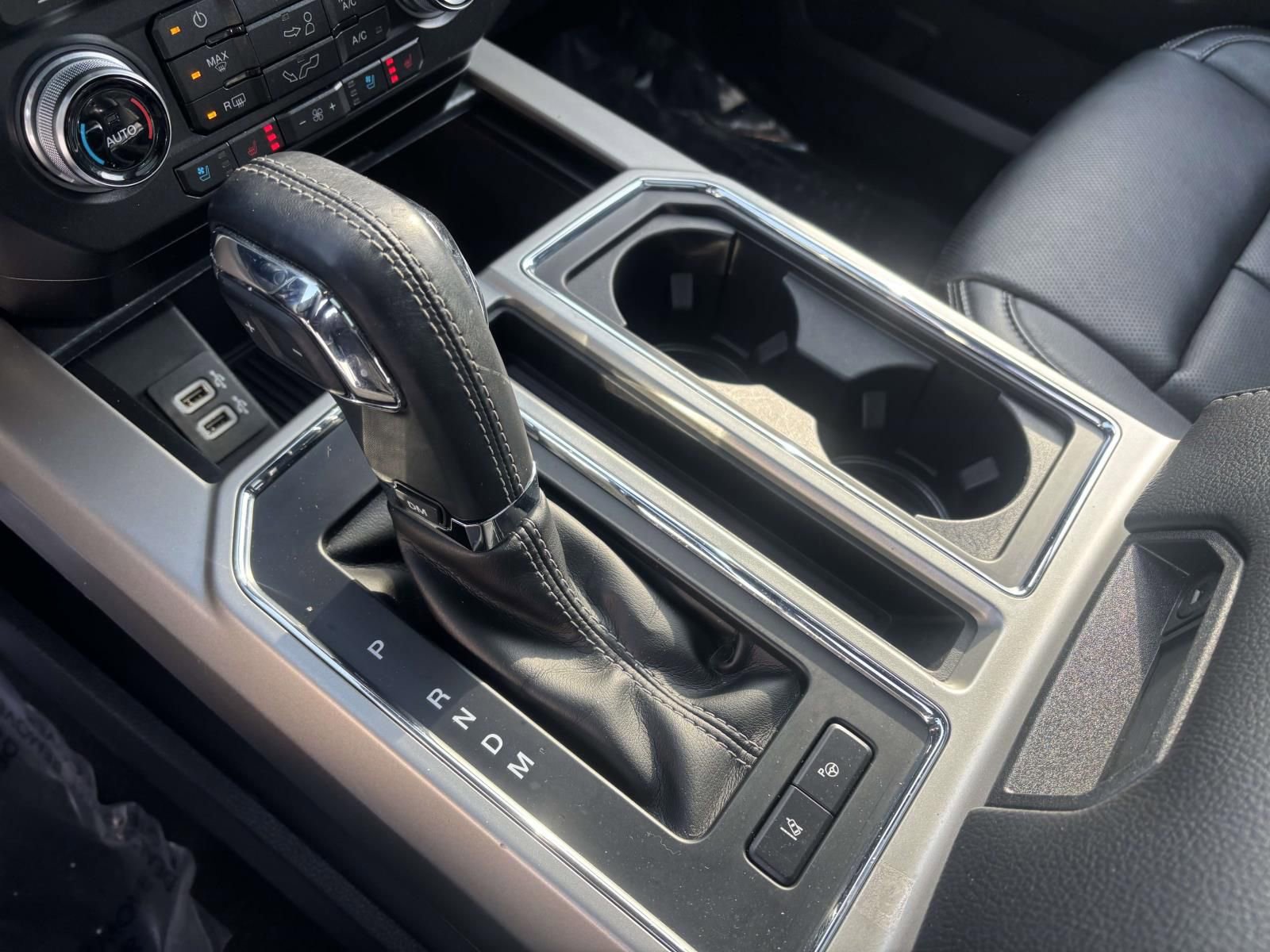 Used 2018 Ford F150 Lariat w/ Equipment Group 502A Luxury image 27