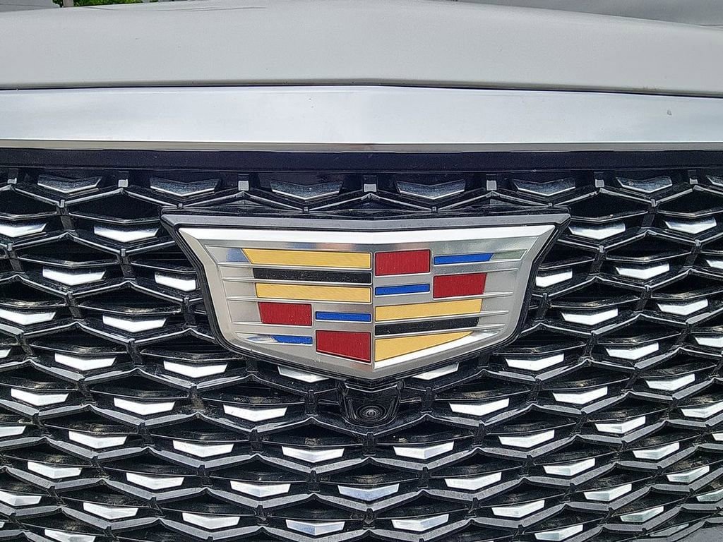 Certified 2025 Cadillac Escalade ESV Premium Luxury AWD/4WD image 30