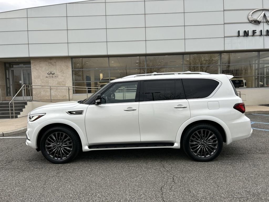 Certified 2024 INFINITI QX80 Sensory AWD/4WD image 5
