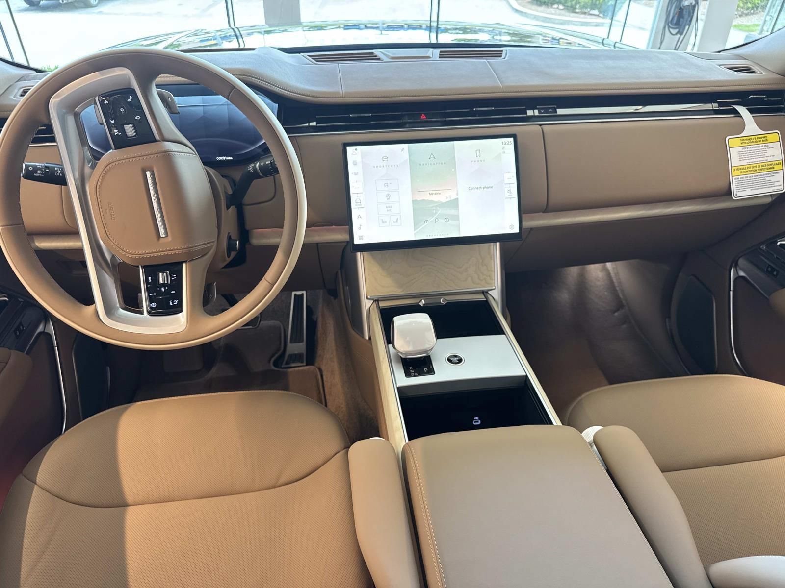 New 2026 Land Rover Range Rover SV AWD/4WD image 9