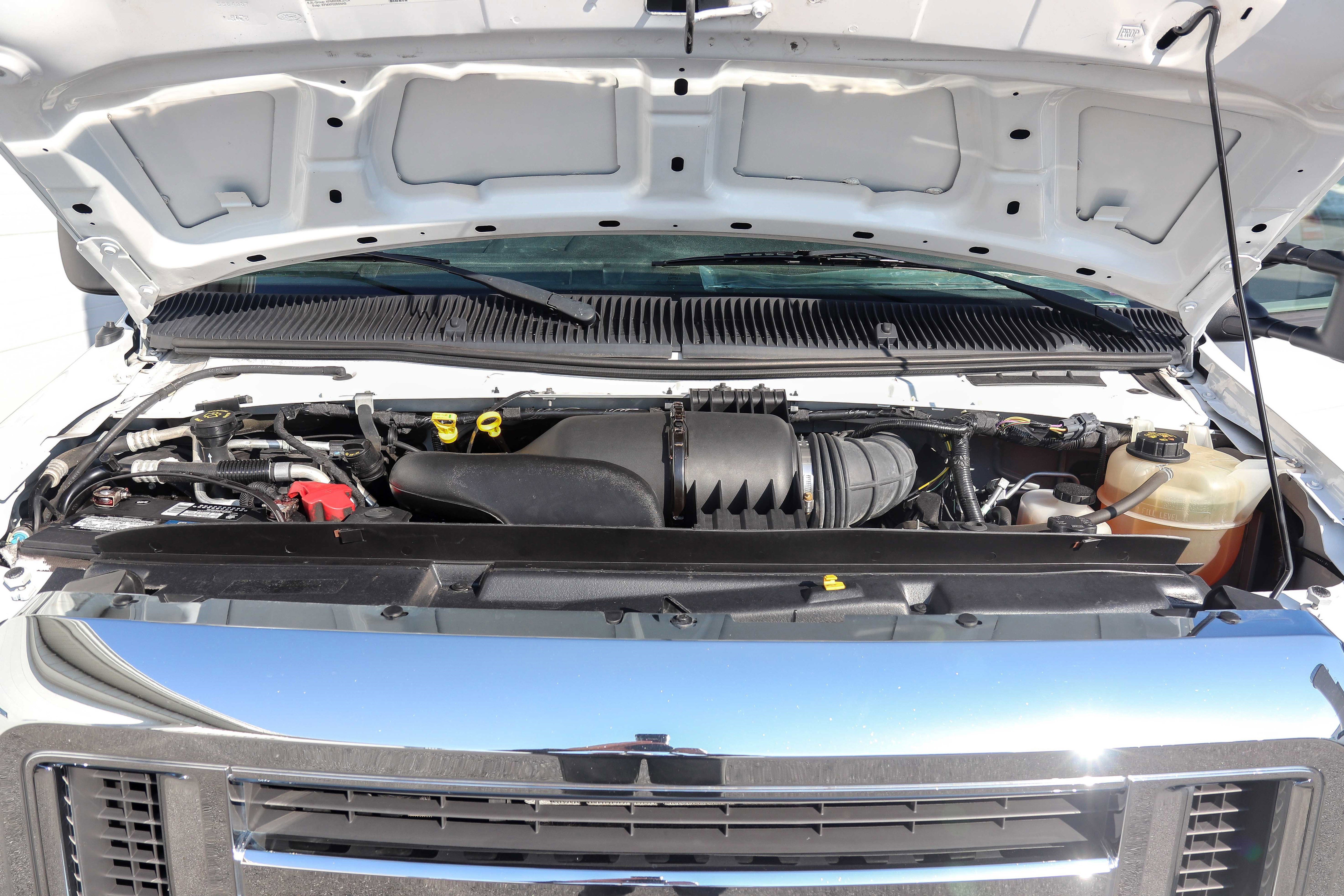 Used 2019 Ford E-350 and Econoline 350 Super Duty w/ Power Windows & Locks Group RWD image 20