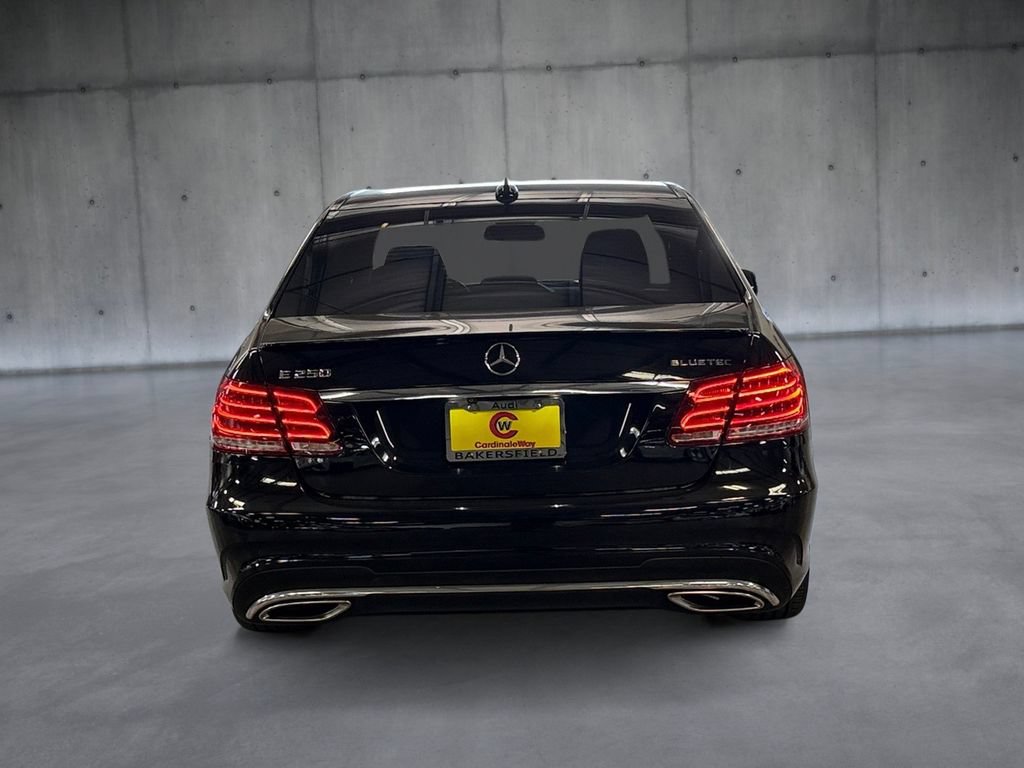 Used 2015 Mercedes-Benz E 250 BlueTEC Sedan image 4