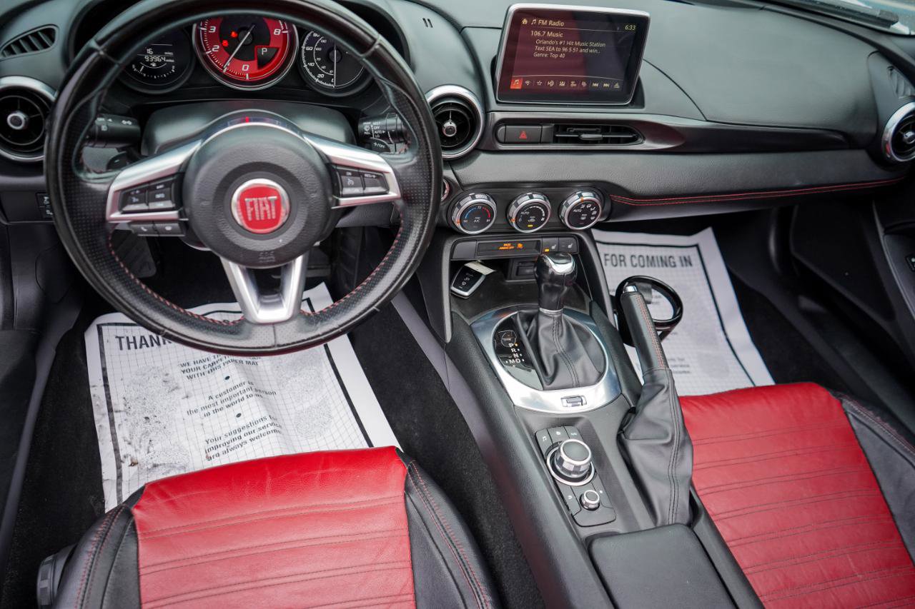 Used 2018 FIAT 124 Spider Abarth w/ Convenience Group image 10