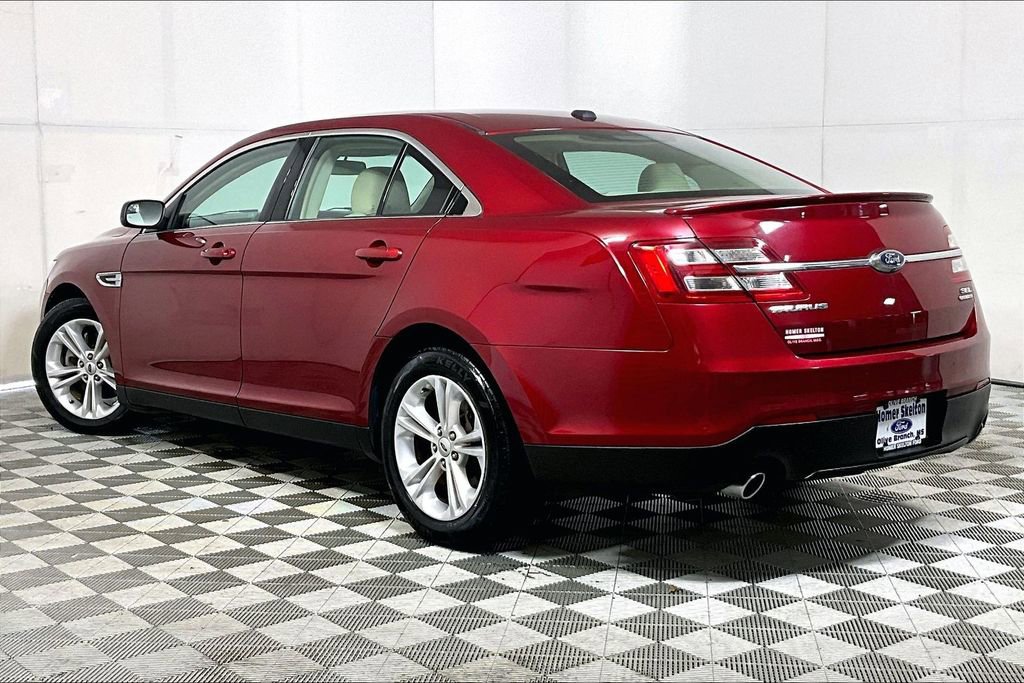 Used 2016 Ford Taurus SEL w/ Equipment Group 201A image 11