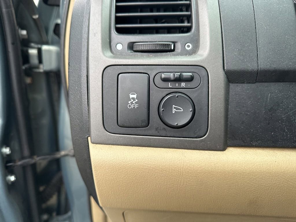 Used 2011 Honda CR-V LX image 17