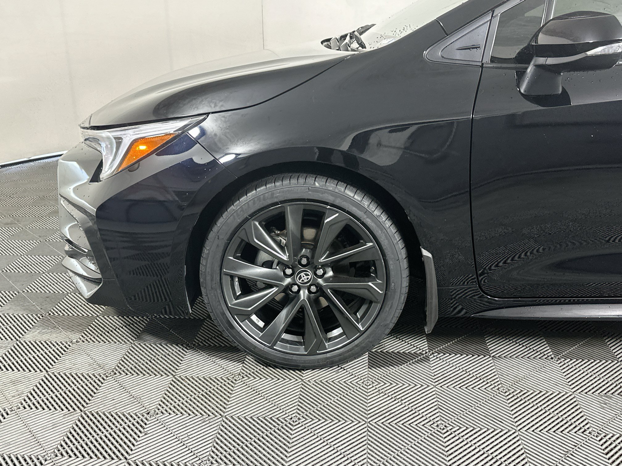 Certified 2025 Toyota Corolla SE FWD image 11