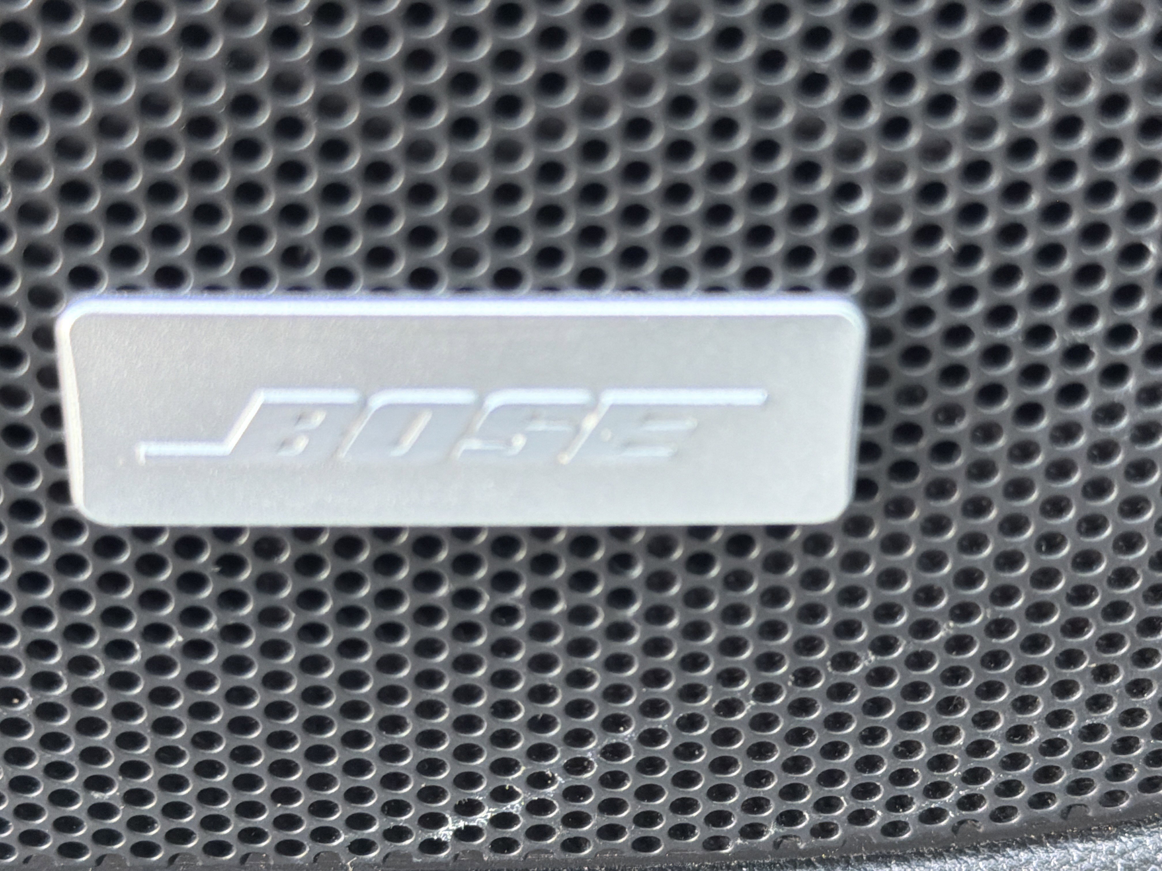 Used 2023 GMC Acadia Denali w/ Denali Technology Package image 14