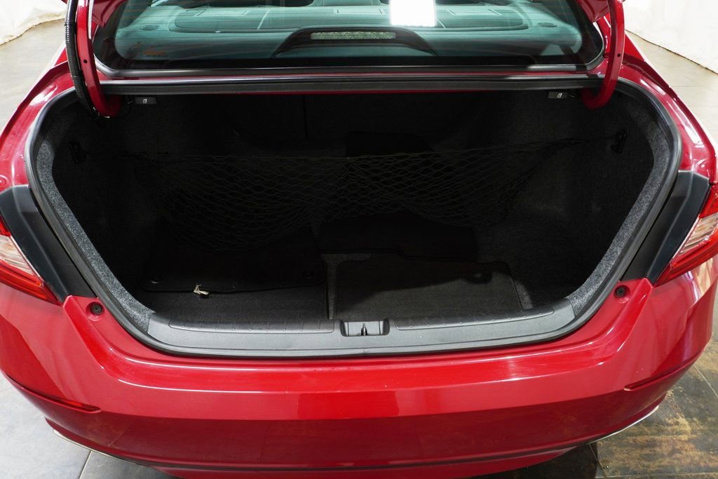 Used 2019 Honda Accord Sport image 6