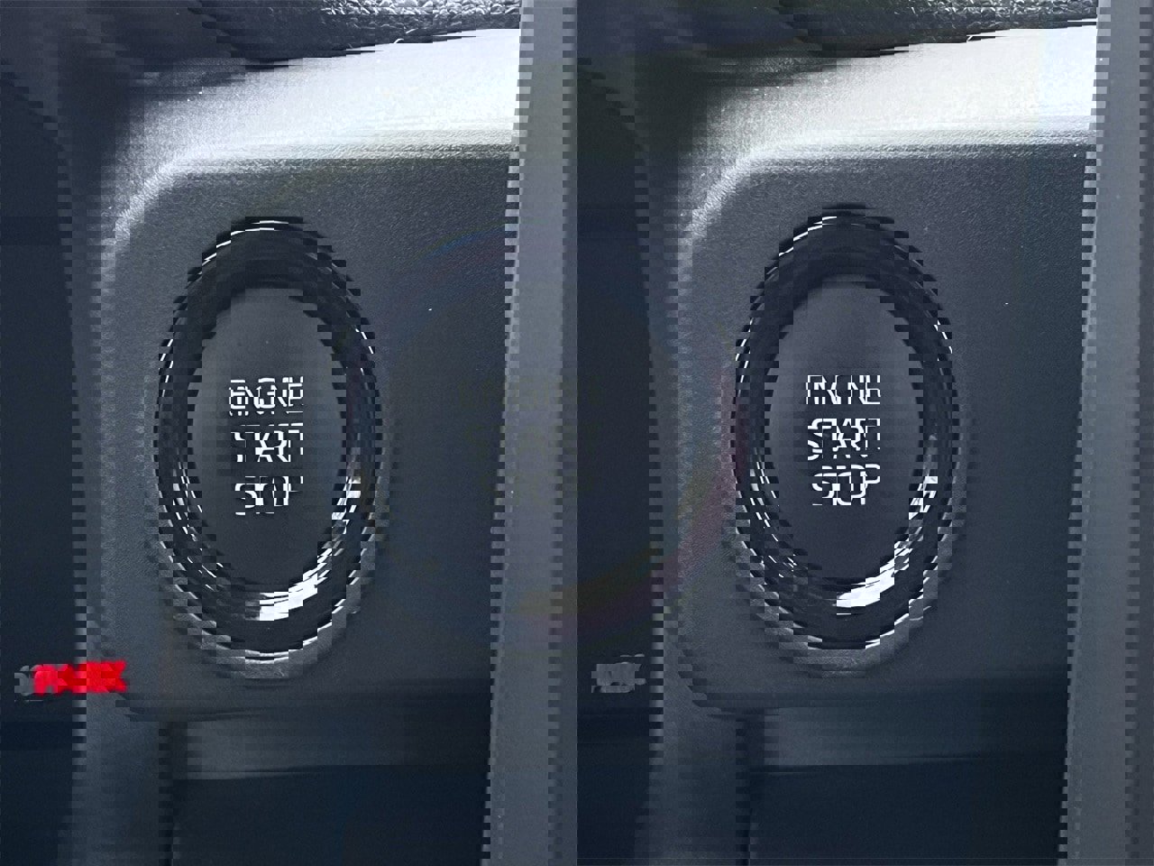 Used 2025 Toyota Tacoma SR5 image 19