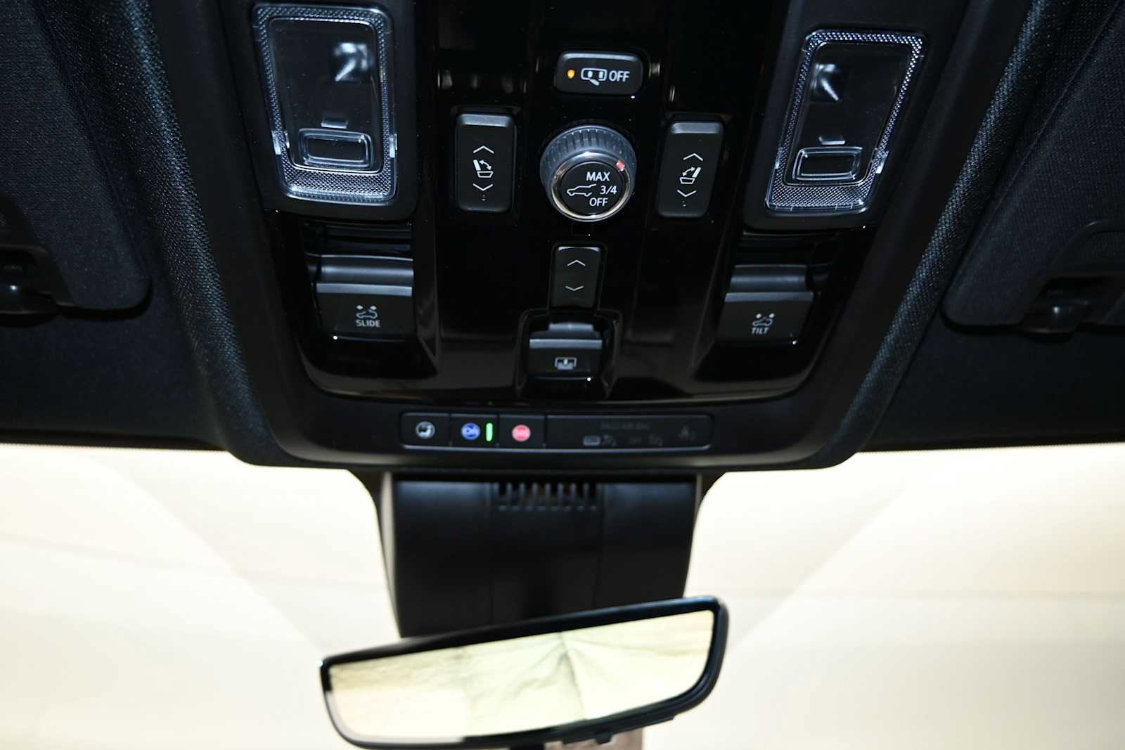 New 2026 GMC Yukon XL Denali Ultimate AWD/4WD image 18