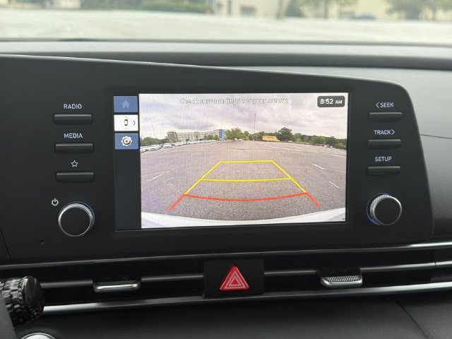 New 2026 Hyundai Elantra Hybrid FWD image 31