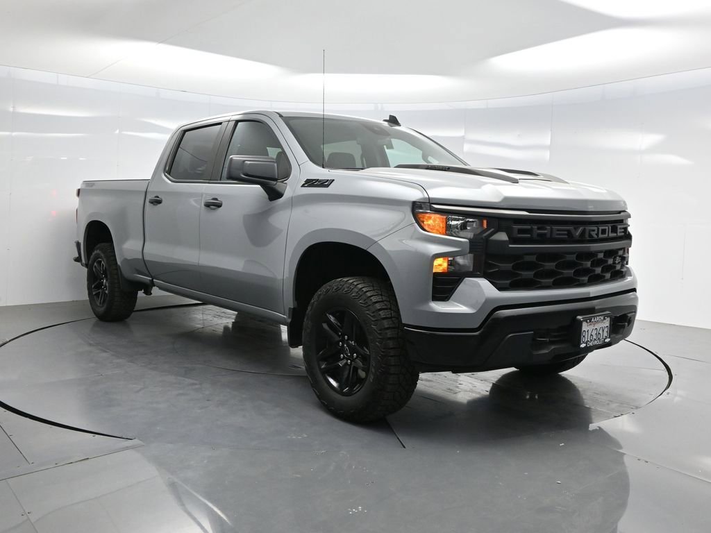 Used 2024 Chevrolet Silverado 1500 Custom Trail Boss w/ Dark Appearance Package image 49