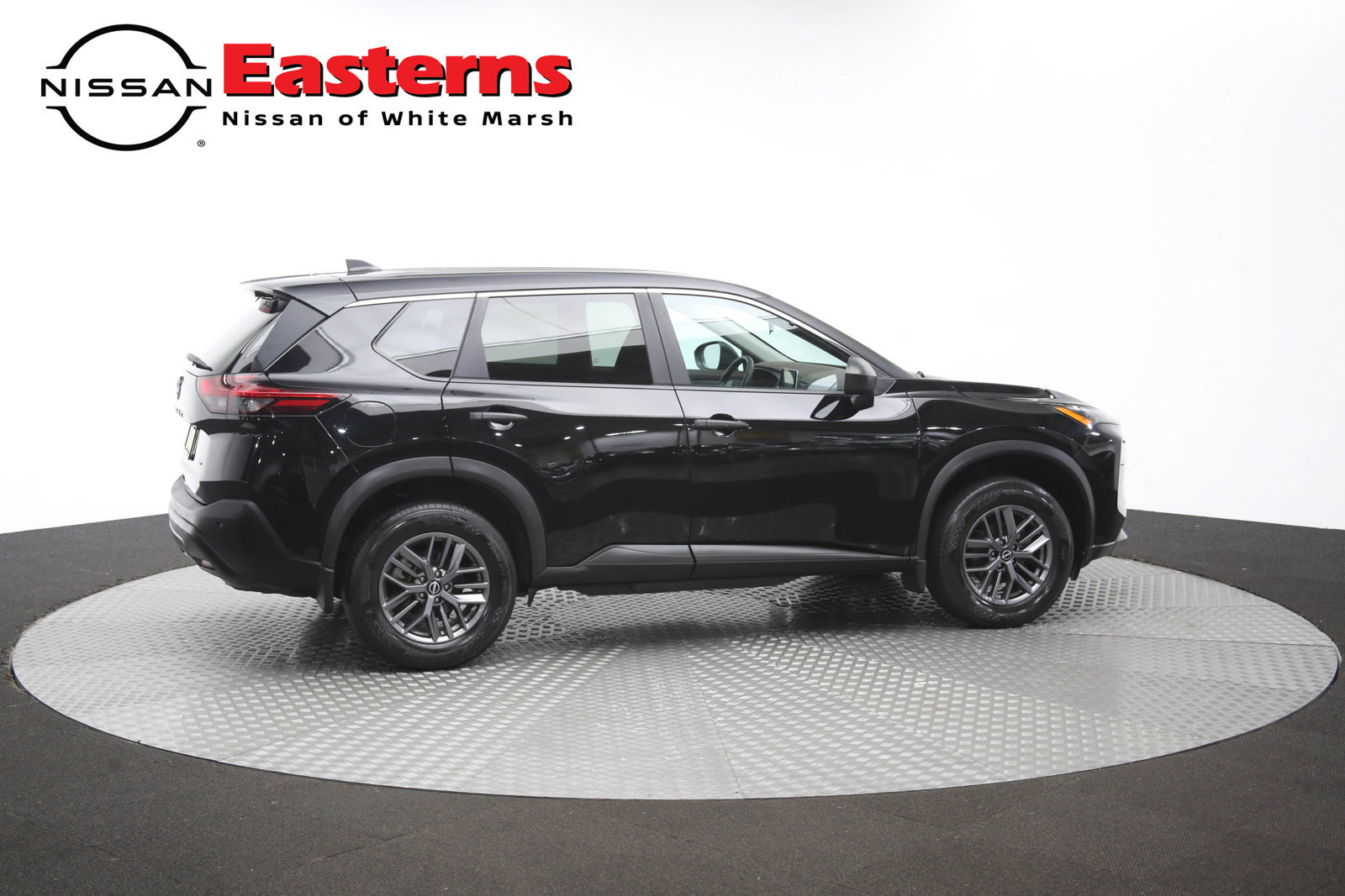 Used 2023 Nissan Rogue S AWD/4WD image 40