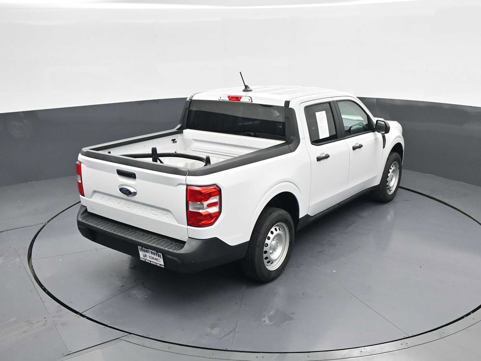 Used 2023 Ford Maverick XL image 31