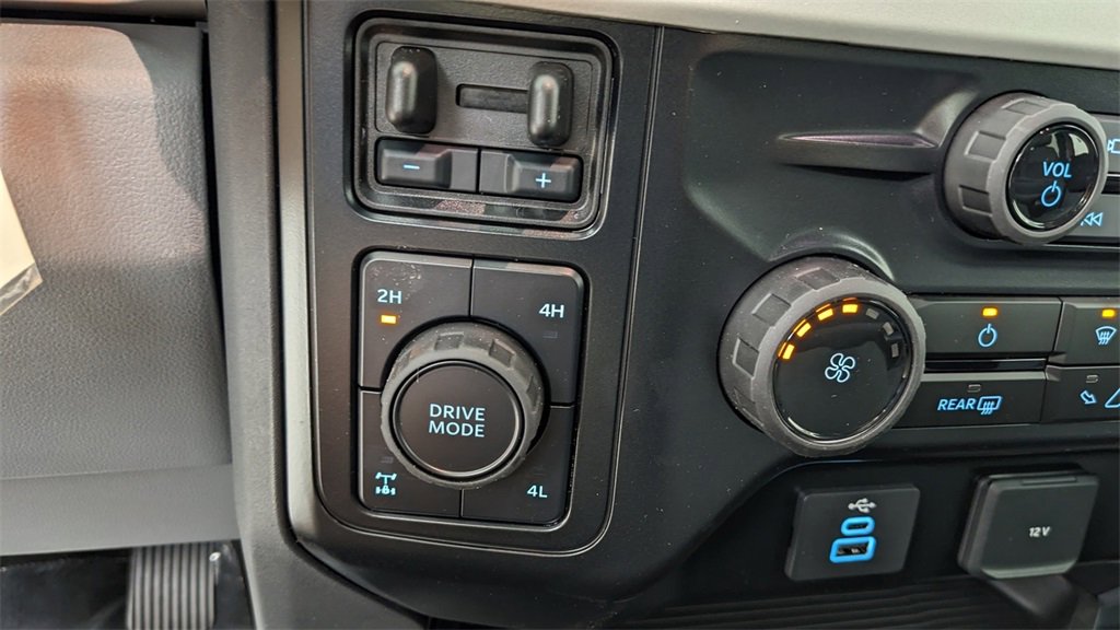 New 2026 Ford F250 XLT image 28