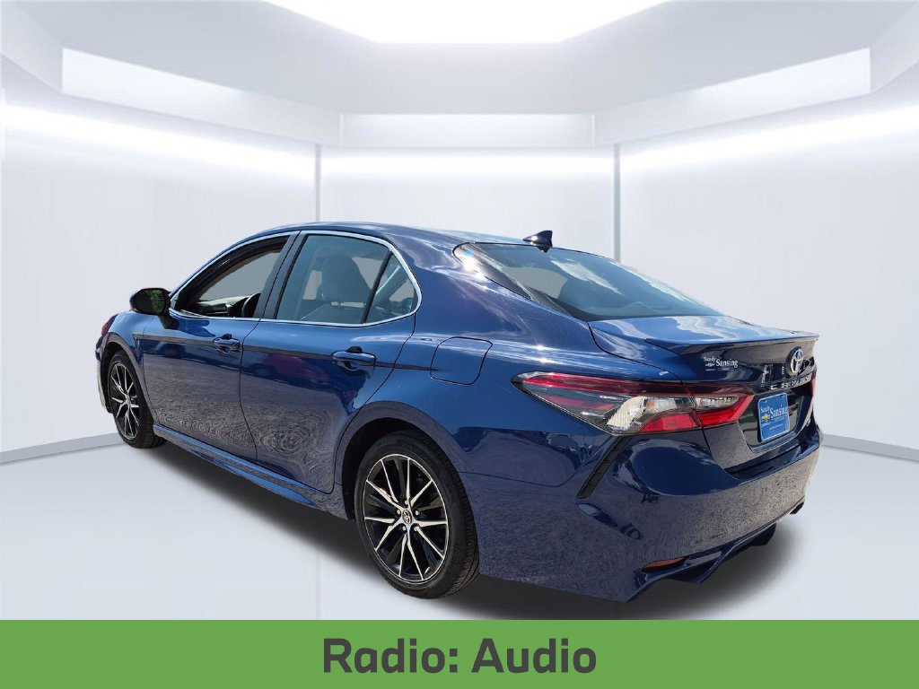 Used 2024 Toyota Camry SE FWD image 4