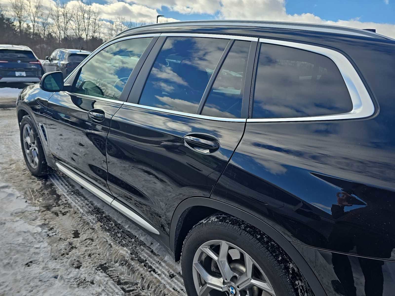 Certified 2023 BMW X3 xDrive30i w/ Premium Package image 2