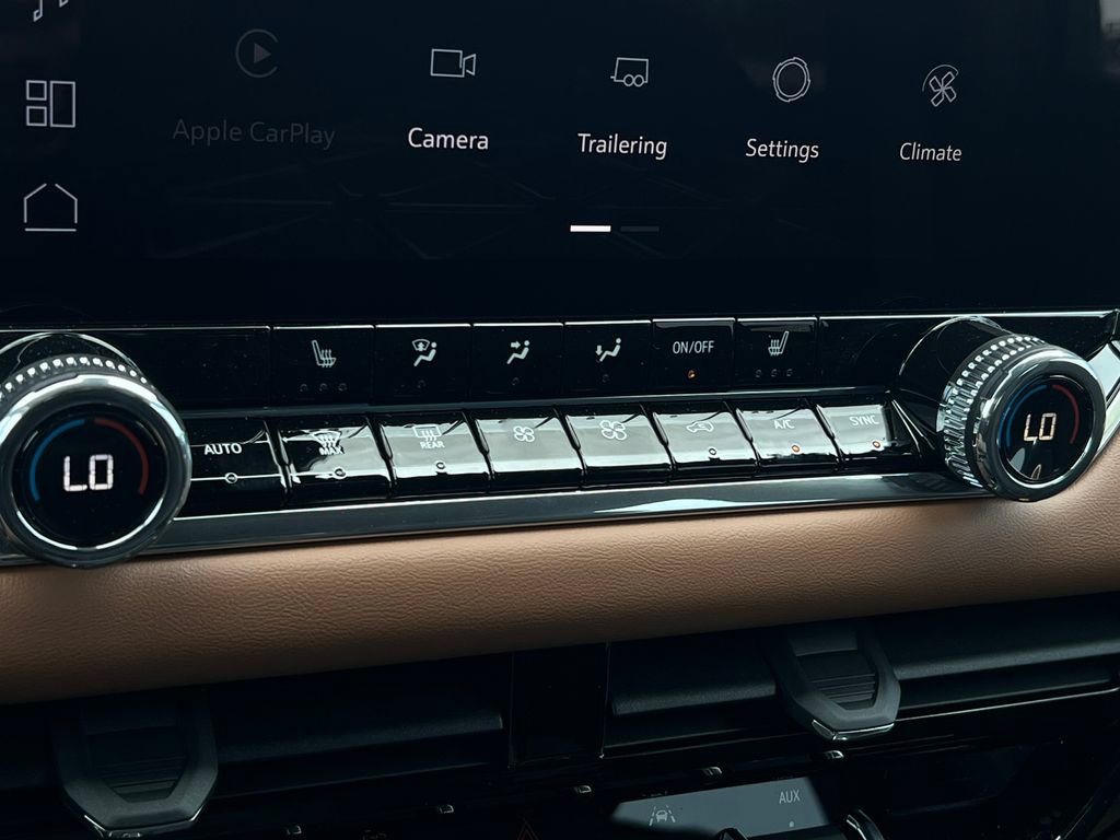 New 2026 GMC Canyon AT4 w/ Technology Plus Package AWD/4WD image 25