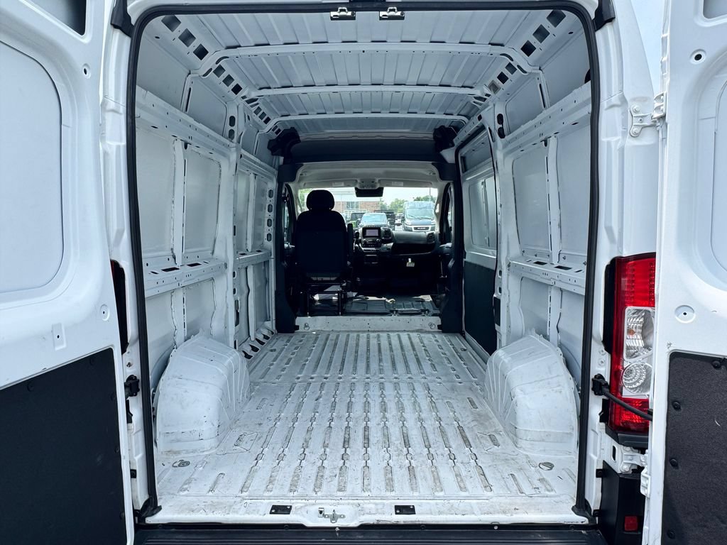 Used 2023 RAM ProMaster 2500 FWD image 16