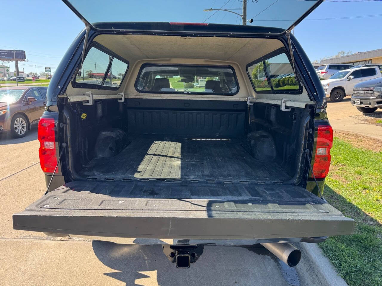 Used 2019 Chevrolet Silverado 2500 LTZ w/ Duramax Plus Package AWD/4WD image 10