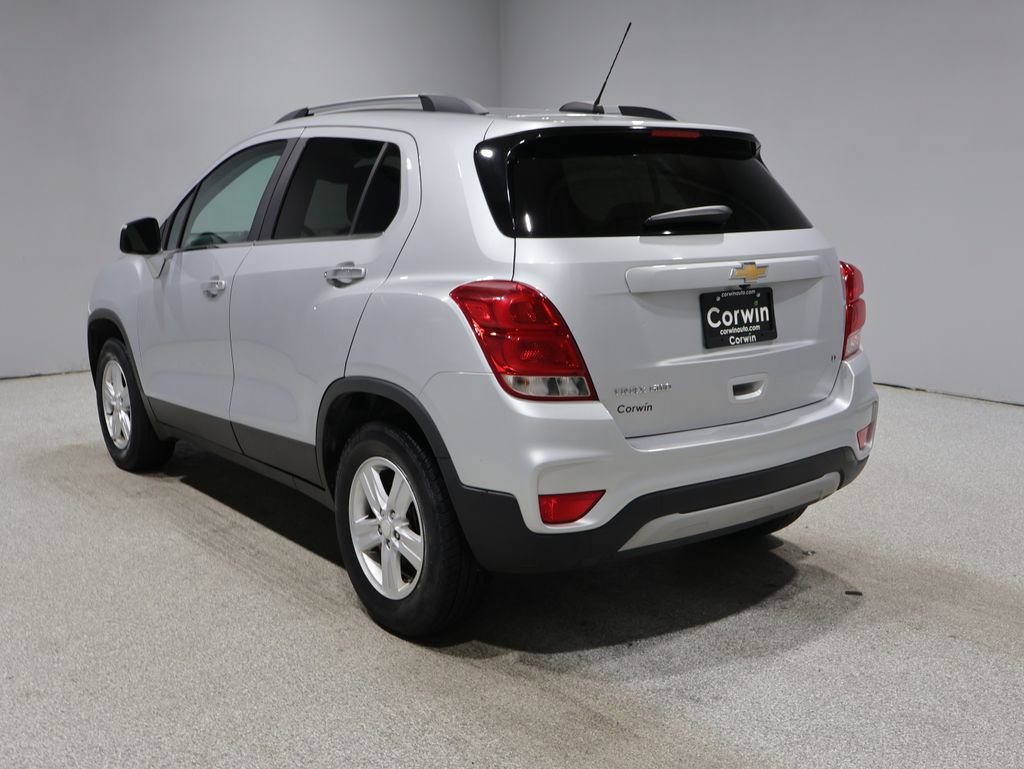 Used 2018 Chevrolet Trax LT w/ LT Convenience Package AWD/4WD image 5