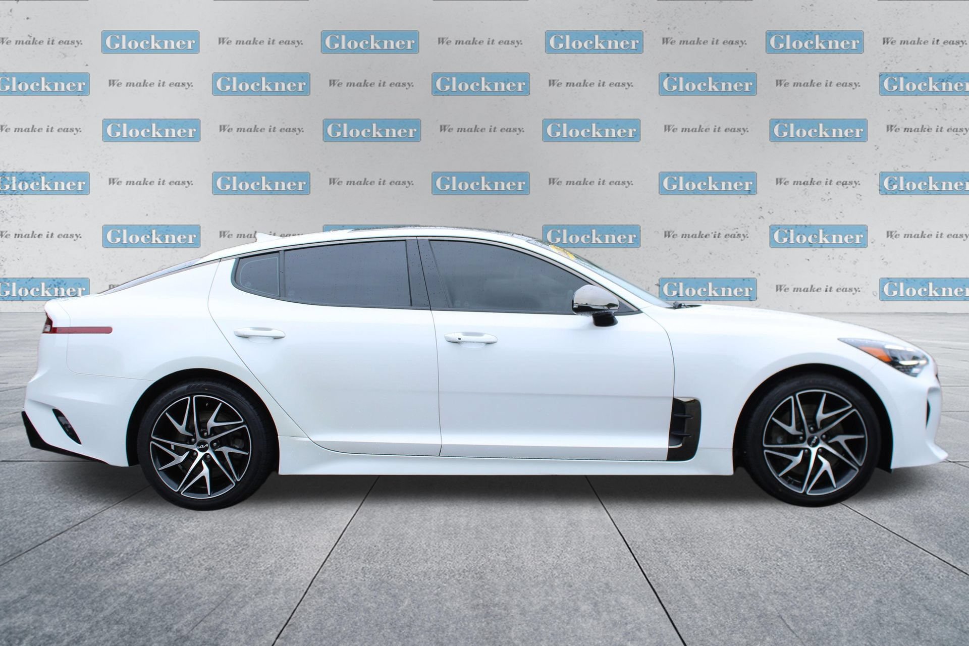Used 2022 Kia Stinger GT-Line w/ Sun & Sound Package AWD/4WD image 4