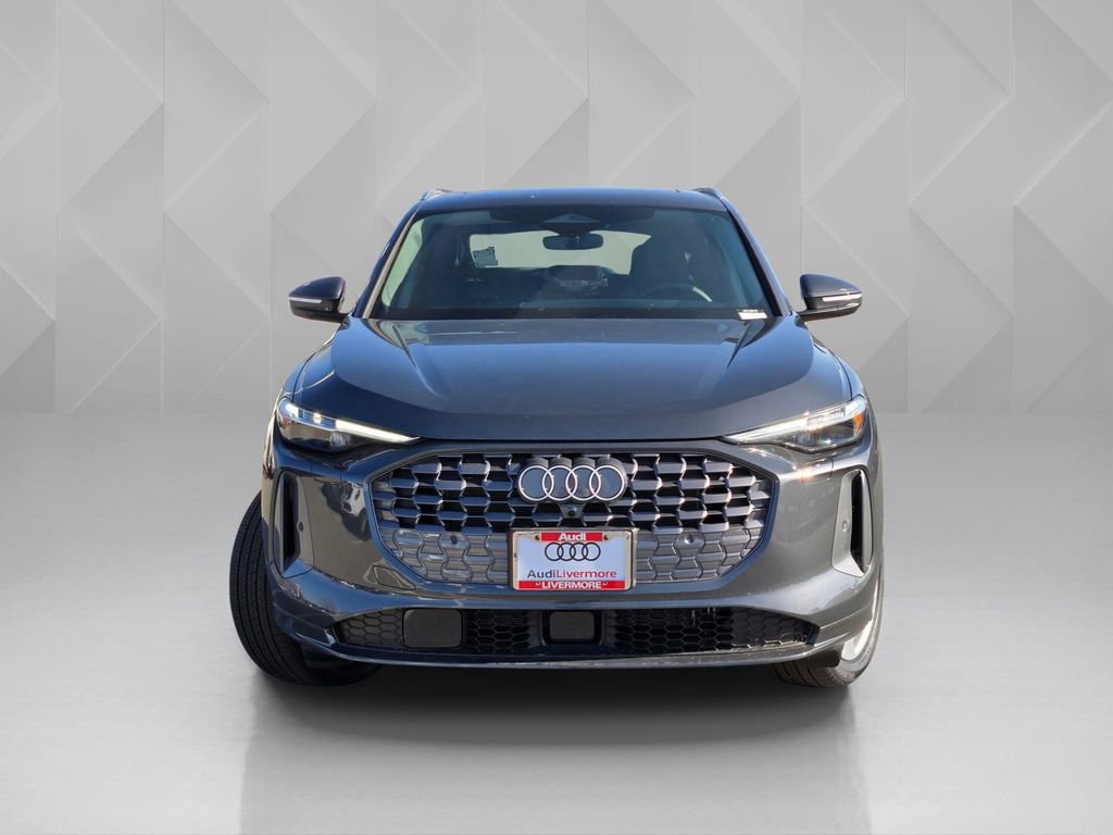 New 2025 Audi Q5 Premium Plus AWD/4WD image 2