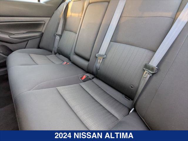 Used 2024 Nissan Altima 2.5 SV image 20